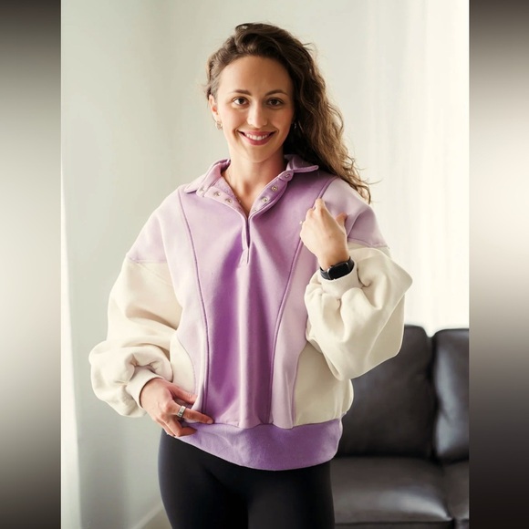 Papermoon Colorblock Quarter Snap Button Sweatshirt Size Medium Lavender Cream - Picture 1 of 15